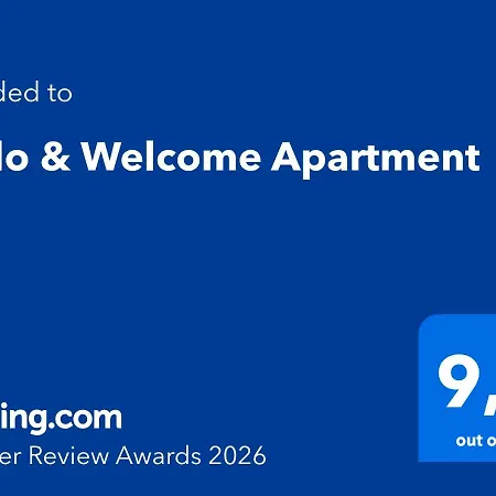Modernes Mit Balkon & 2-parkplaetzen Daire *
