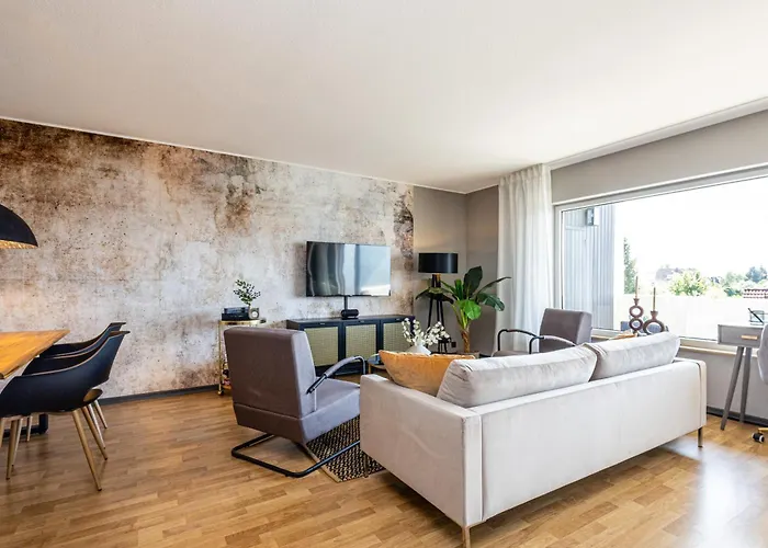 Modernes Mit Balkon & 2-parkplaetzen